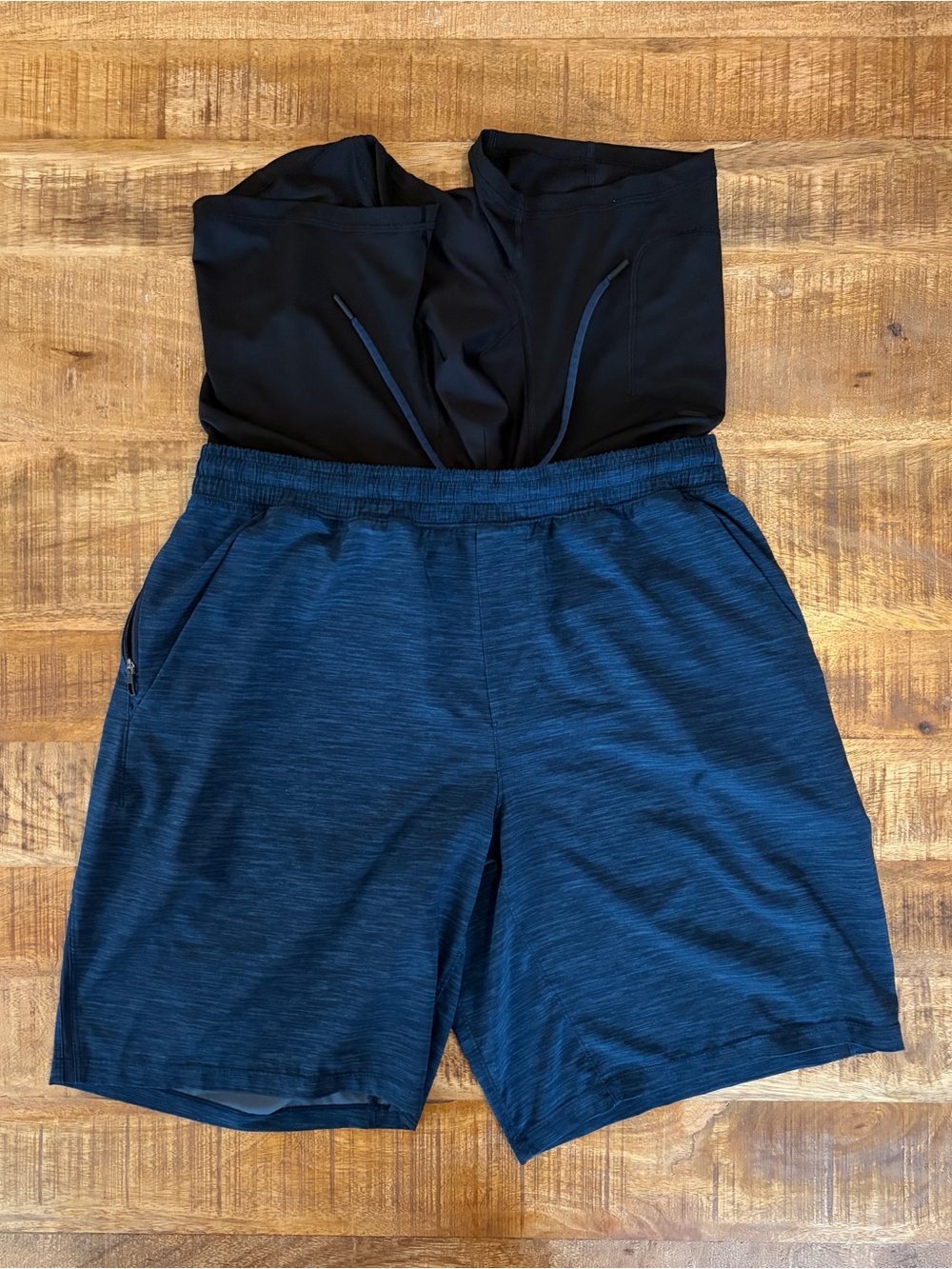 Lululemon Pace Breaker Shorts - Picture 3 of 7